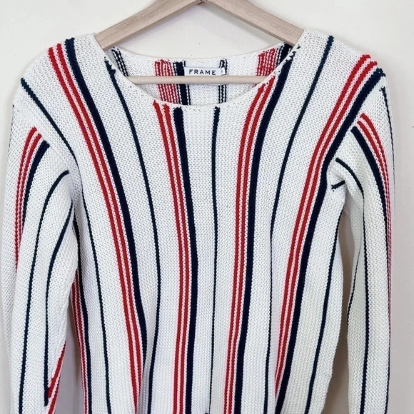 Frame Cropped  Crew Neck Sweater - Picture 3 of 14